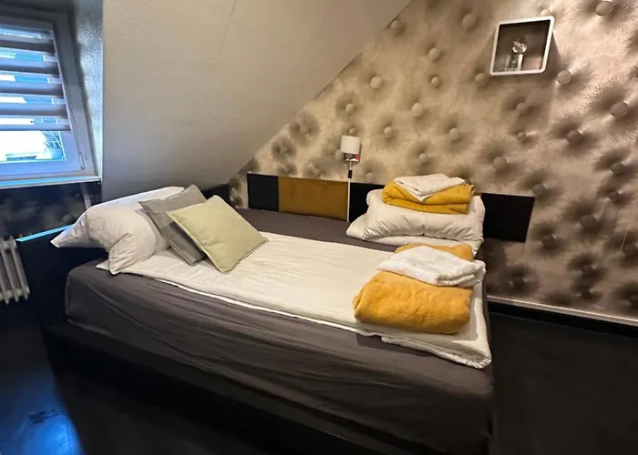 Max & Moritz 3 شقة *